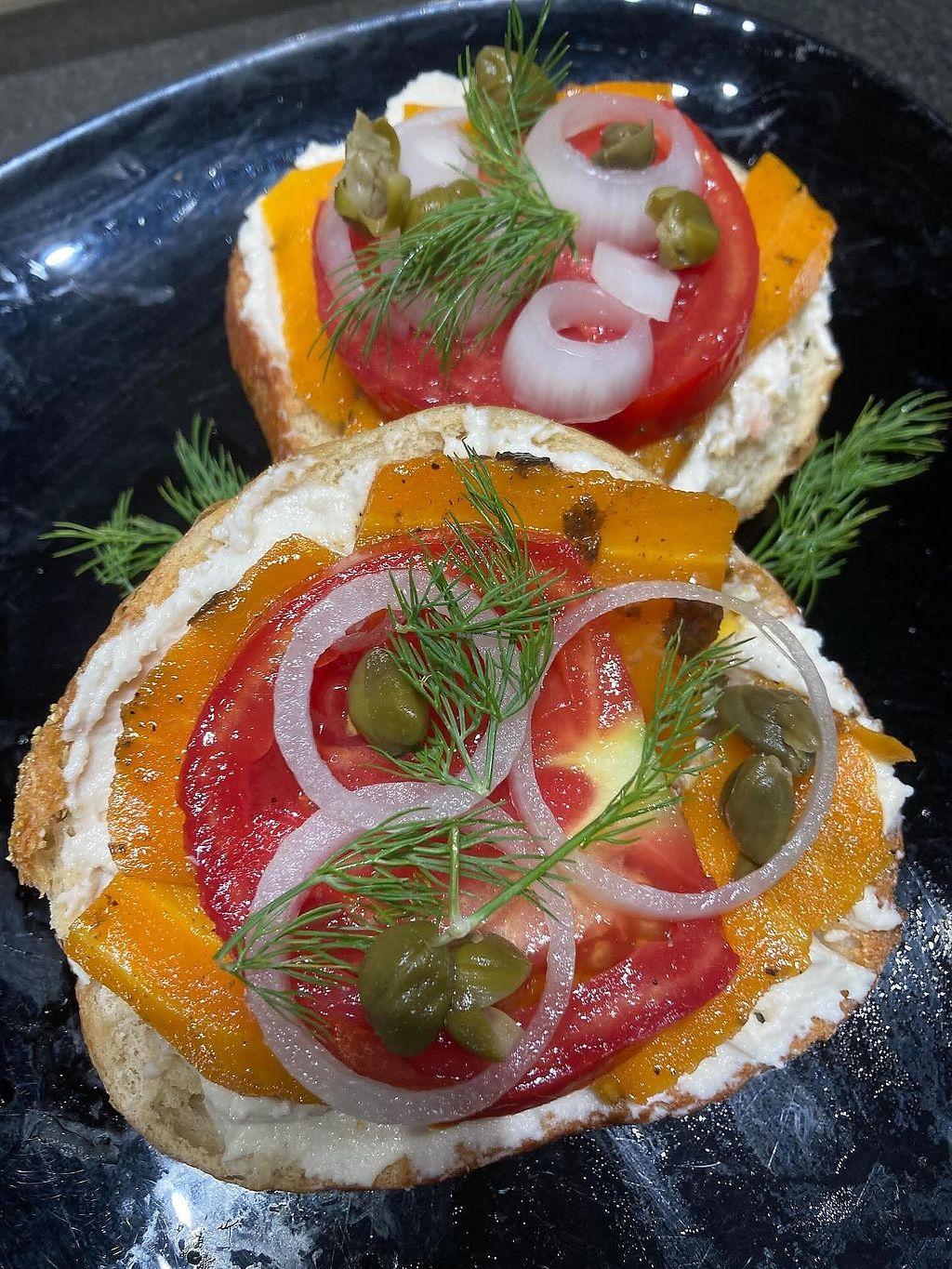 Smoked carrot bagel with vegan lox